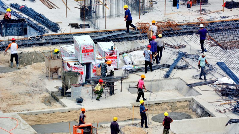 农村自建房施工报价合同：注意事项与风险防范